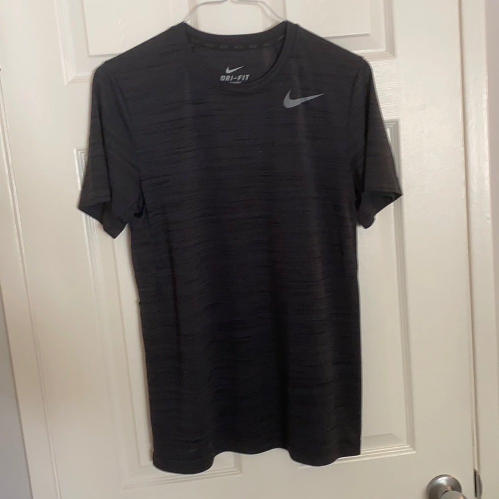 Nike Dri-fit T-shirt